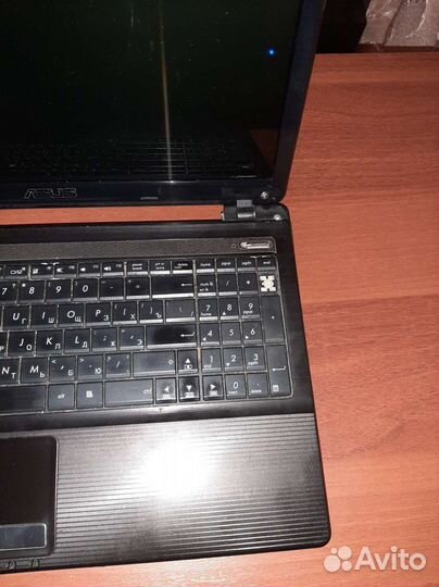 Ноутбук asus x53u