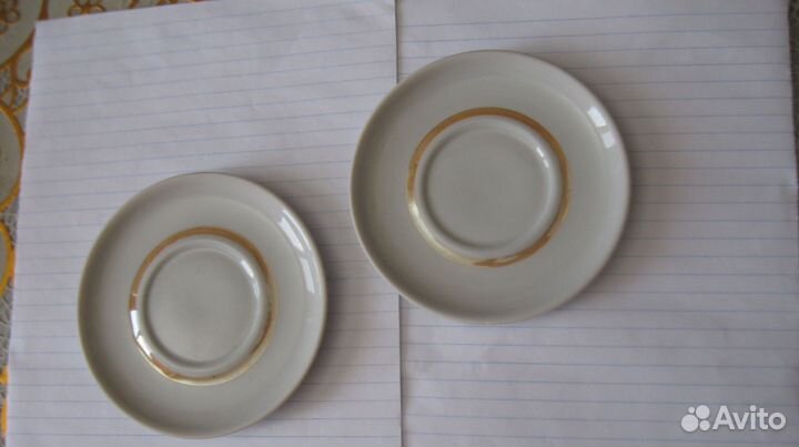 Чайные блюдца