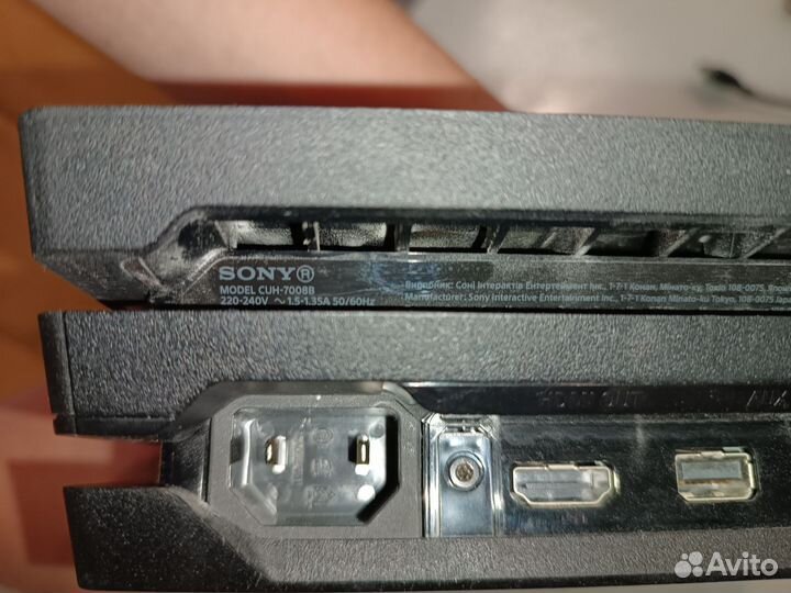 Sony playstation 4 PS4 pro 1tb с 2 играми