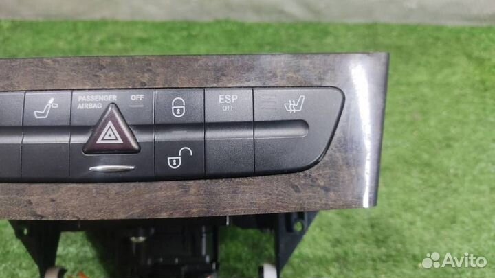 CD чейнджер Mercedes Benz E-class W211 2004