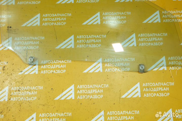 Стекло двери передней правой Chevrolet Aveo T250