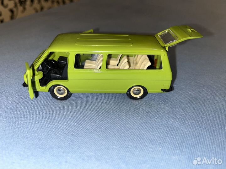 Раф-2203 (А18) модель 1:43