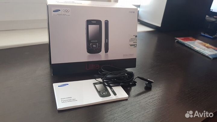 Коробка, наушники к телефону Samsung SGH-D900