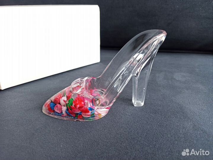 Подставка для телефона + подарок для рукоделия