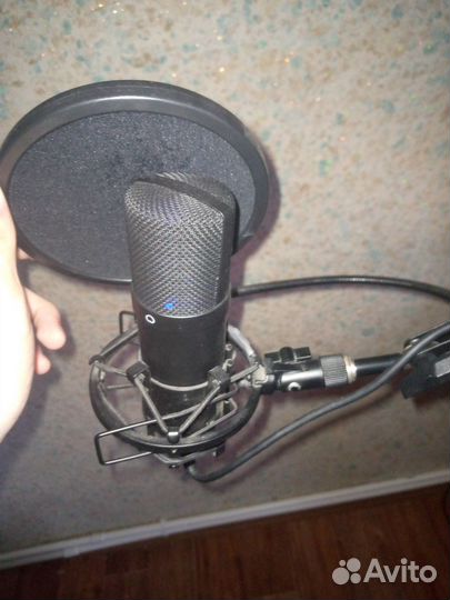 Микрофон для компьютера студийный