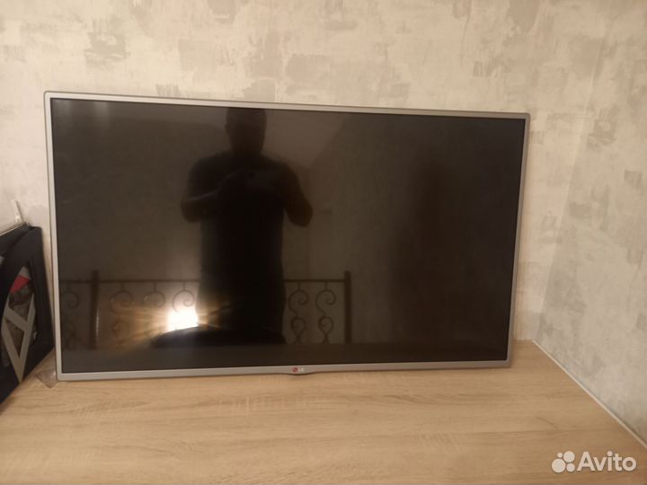 Телевизор lg 42 LB572V