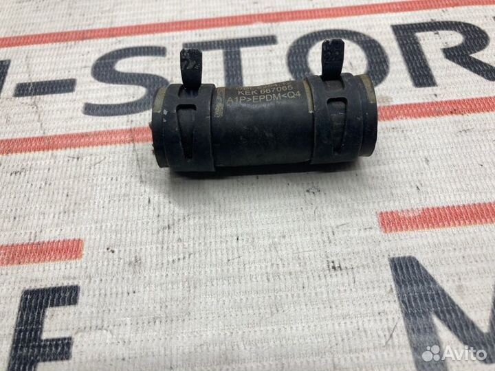 Патрубок отопителя Mercedes-Benz E-Class W211