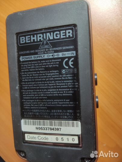 Гитарная педаль Behringer