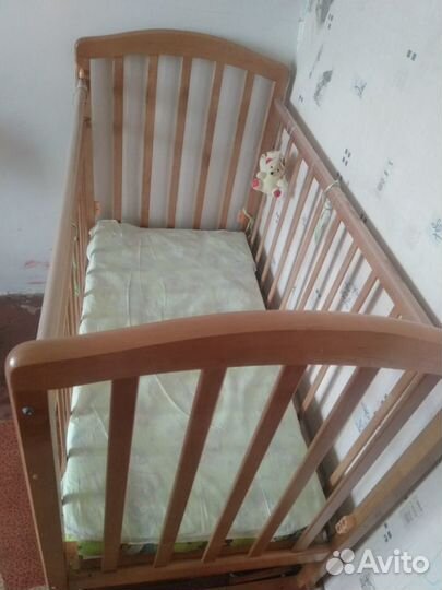 Кроватка