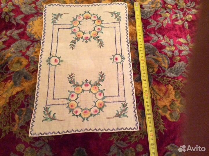Скатерть салфетки вышивка