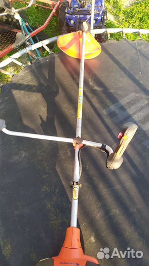 Триммер бензиновый