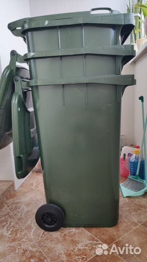 Мусорный контейнер 240 литров