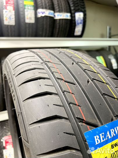 Bearway BW118 275/40 R21 и 315/35 R21 106H