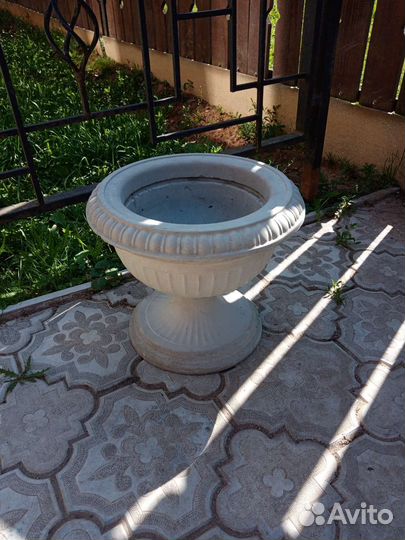 Вазоны для цветов