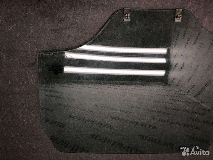 Стекло двери заднее левое Chevrolet Aveo T200