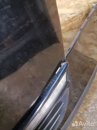 Бампер передний черный Volkswagen Passat B6