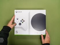 Игровая приставка Xbox Series S б/у