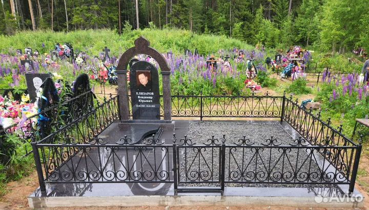 Памятники из гранита. Изготовление и установка