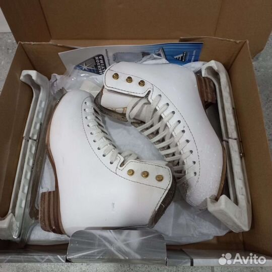 Коньки Фигурные Jackson Freestyle