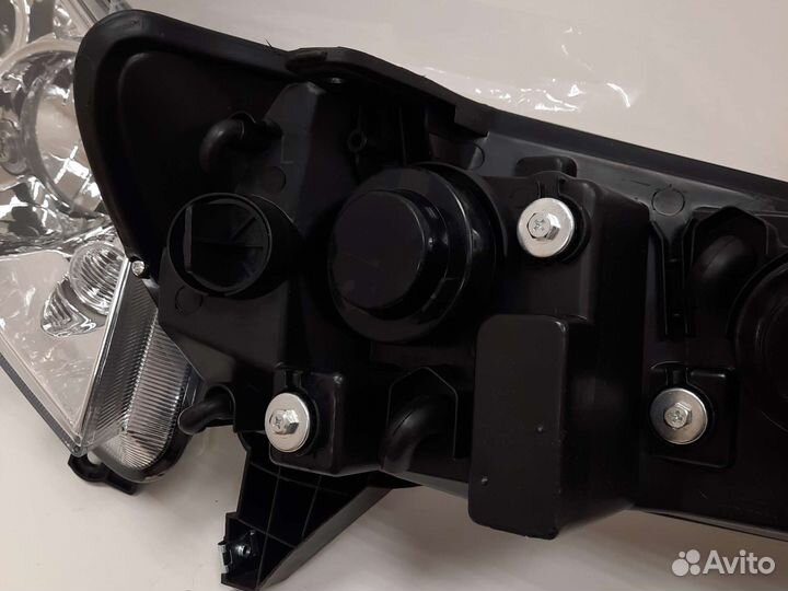 Левая фара geely emgrand ec7