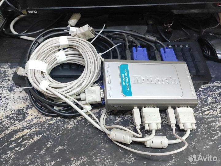KVM переключатель D-Link dkvm-4U