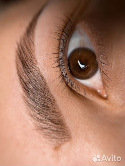 Оформление бровей, наращивание ресниц