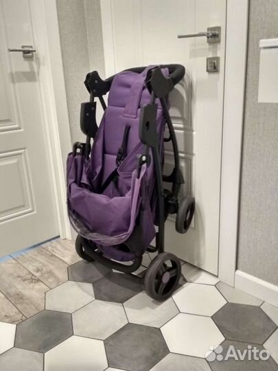 Прогулочная коляска babyton