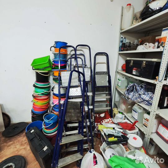 Лестница стремянка железная 3- 5 ступеней, бу