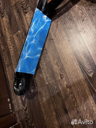 Трюковой самокат Duke 303