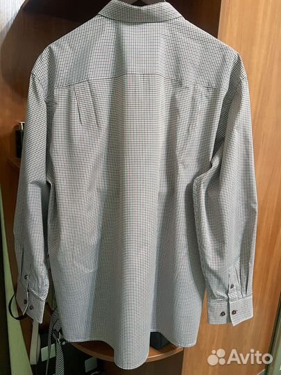 Рубашка мужская в мелкую клетку
