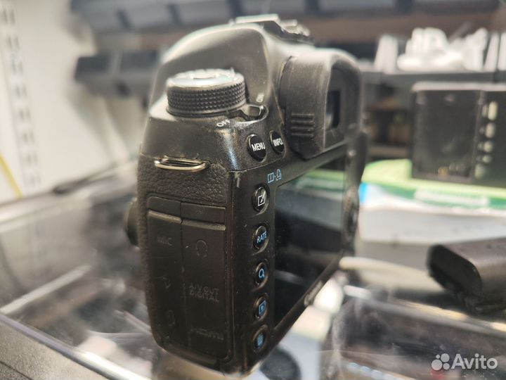 Фотоаппарат canon 5D mark iii