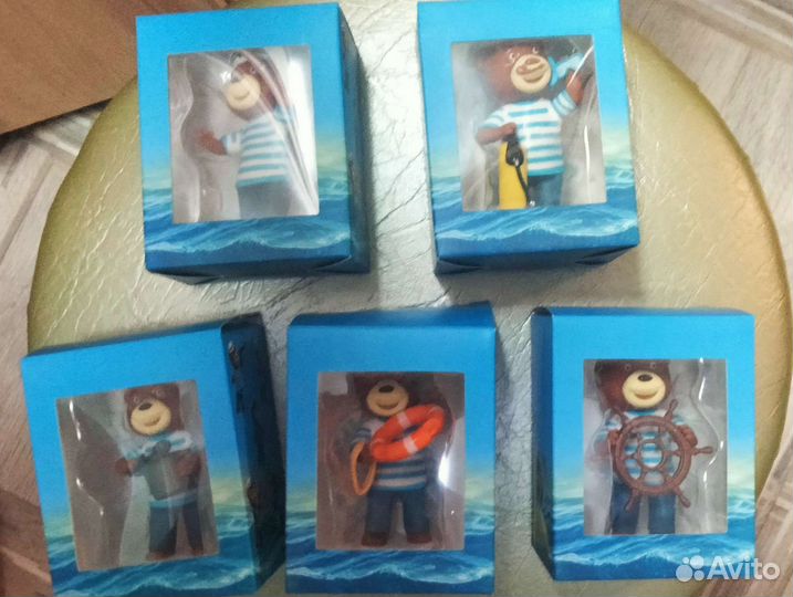 Фигурки барни