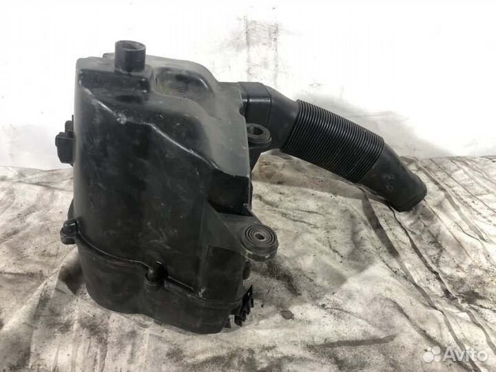 Корпус воздушного фильтра Skoda Rapid 1 До Рестайл