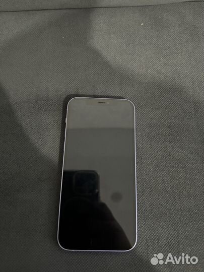 iPhone 12, 64 ГБ