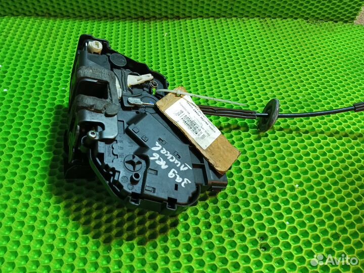 Замок двери передний левый Land Rover Range Rover