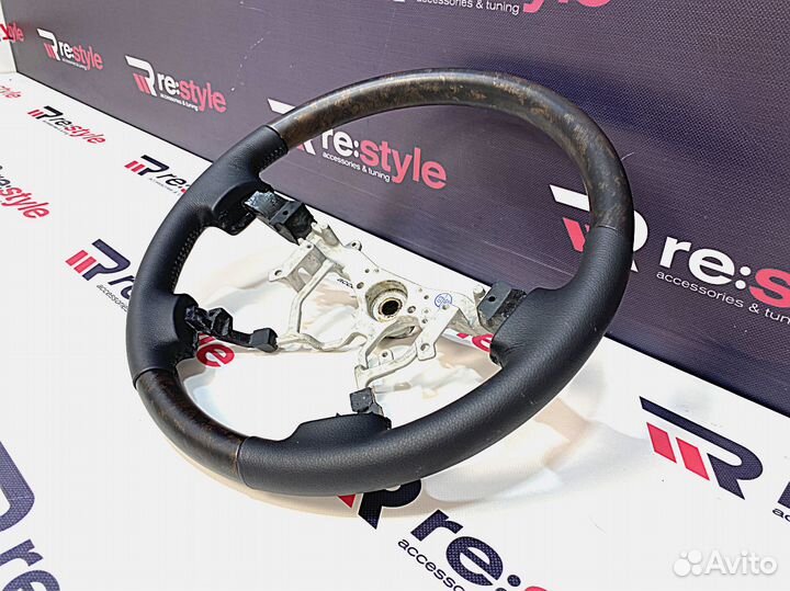 Руль Toyota Land Cruiser 200 08-15г