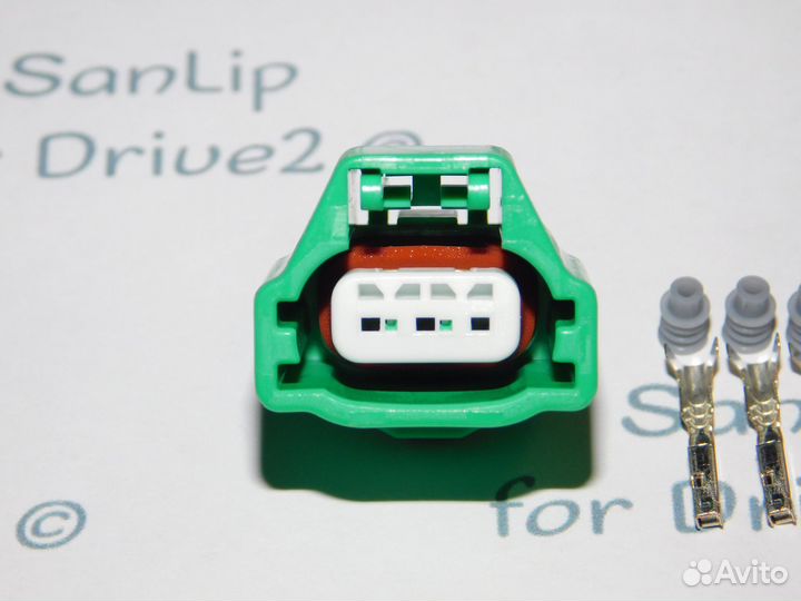 Разъем для датчика распредвала, коленвала Nissan