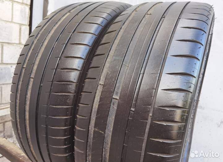 Michelin Pilot Sport 4 235/45 R19 99Y