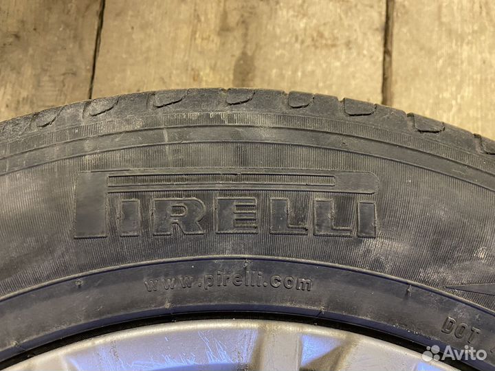 Pirelli Scorpion 215/65 R17