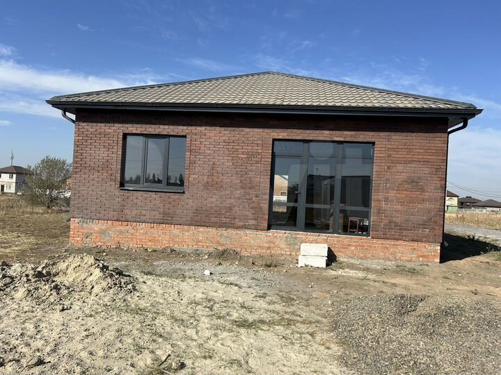 Дом 105 м² на участке 5 сот.