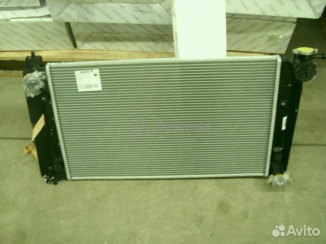 Новый радиатор geely emgrand Оригинал