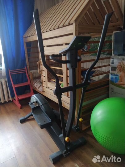 Эллиптический тренажер