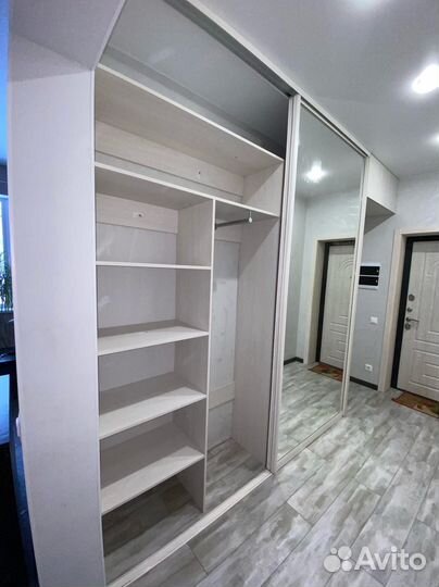 Шкаф купе на заказ с зеркалом с гарантией