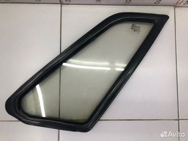 Форточка кузова задняя правая Лада 2115 2005