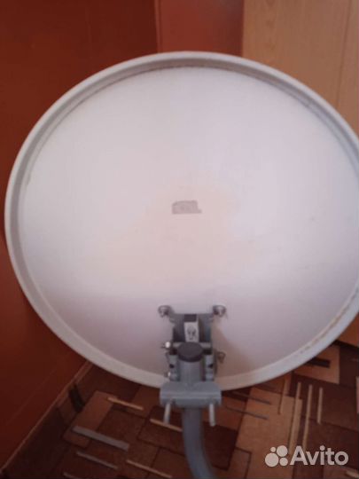 Антенна спутниковая