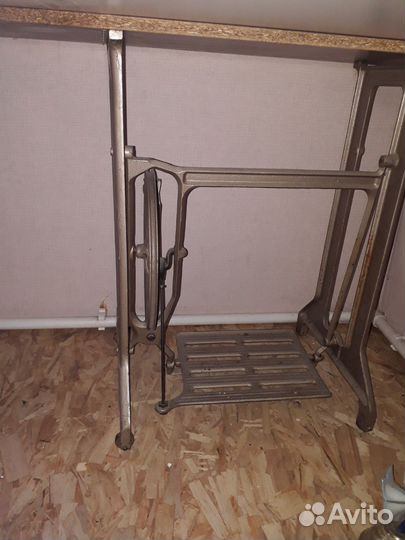 Станина от швейной машинки