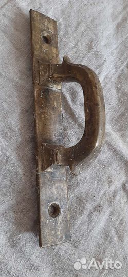 Оконная фурнитура старинная с гербом