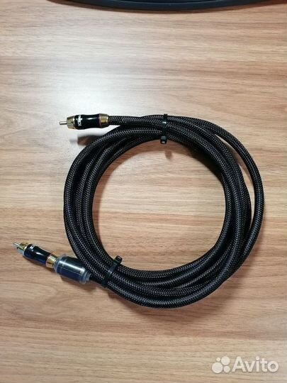 Кабель для сабвуфера