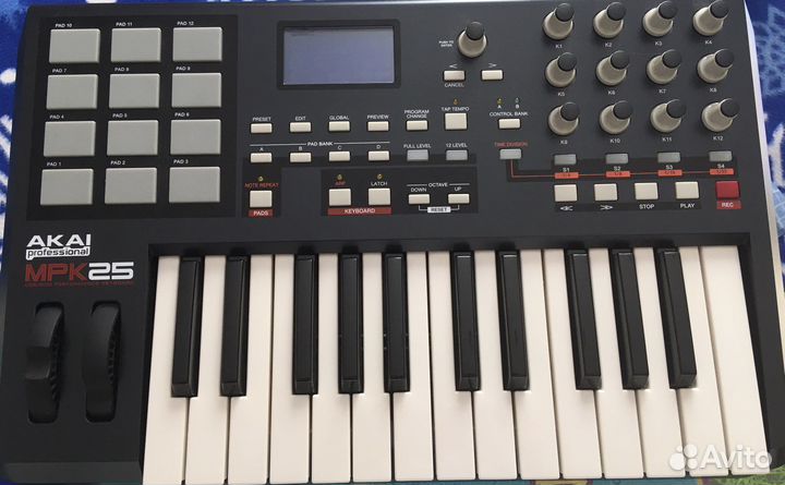 Миди клавиатура akai pro mpk25
