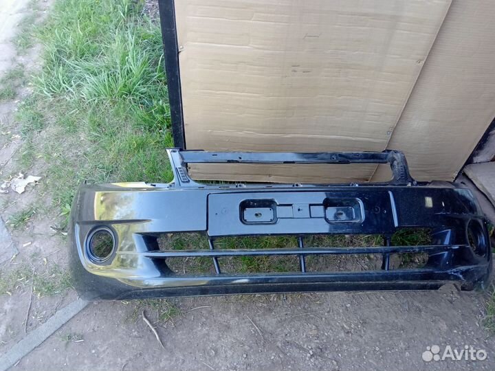 Передний бампер гранта 2013.цвет феникс